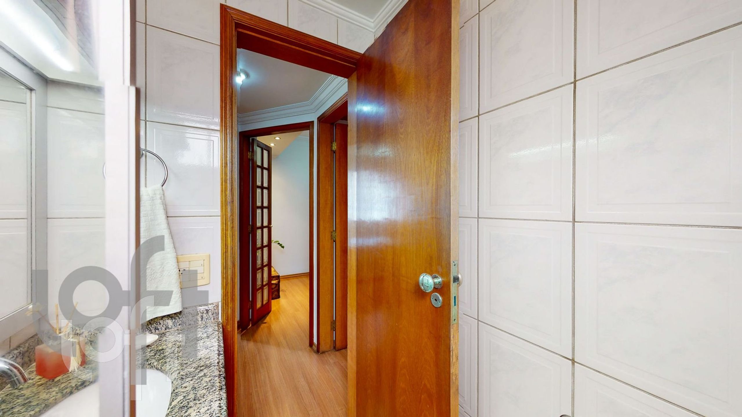 Apartamento à venda com 2 quartos, 68m² - Foto 47