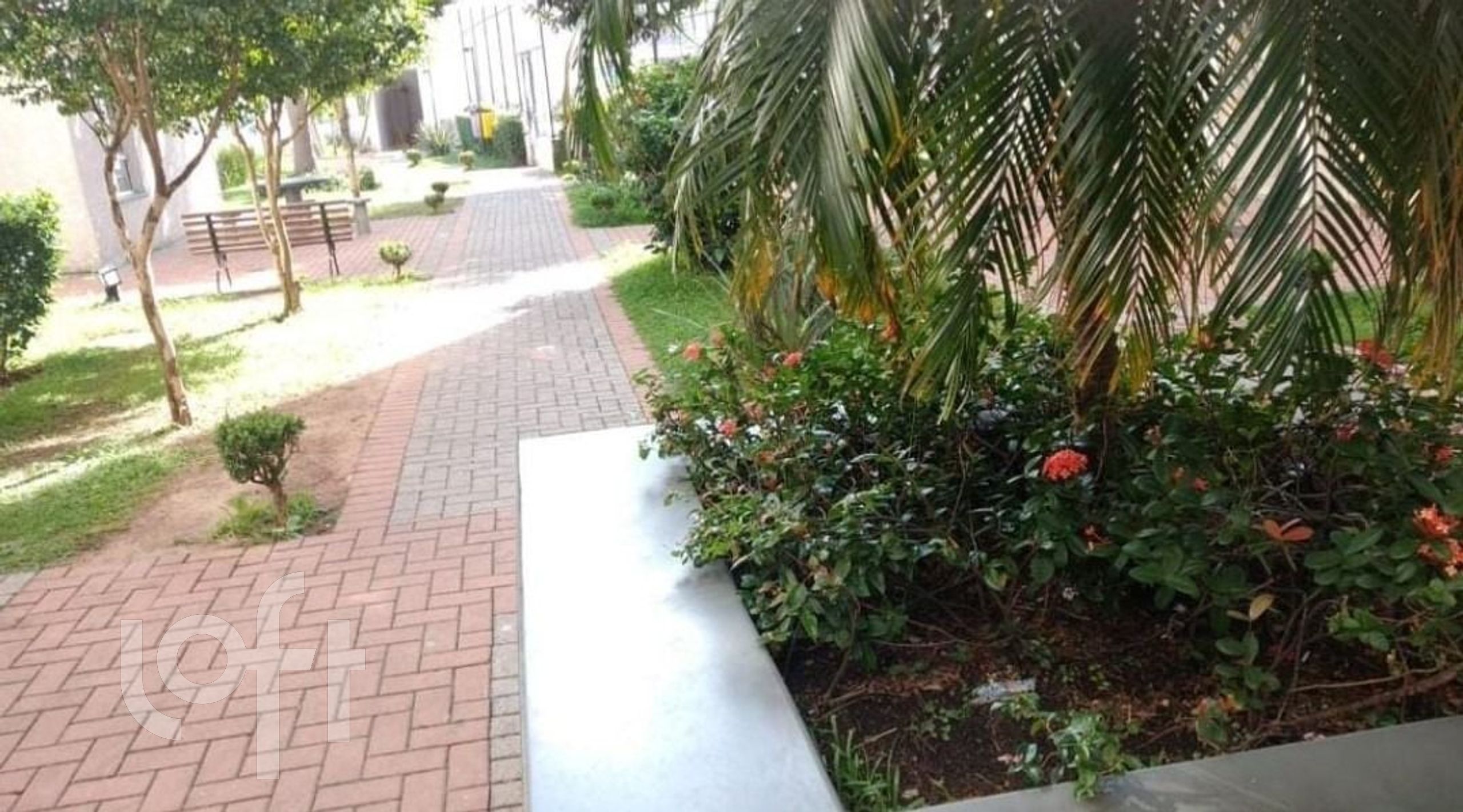 Apartamento à venda com 2 quartos, 47m² - Foto 14