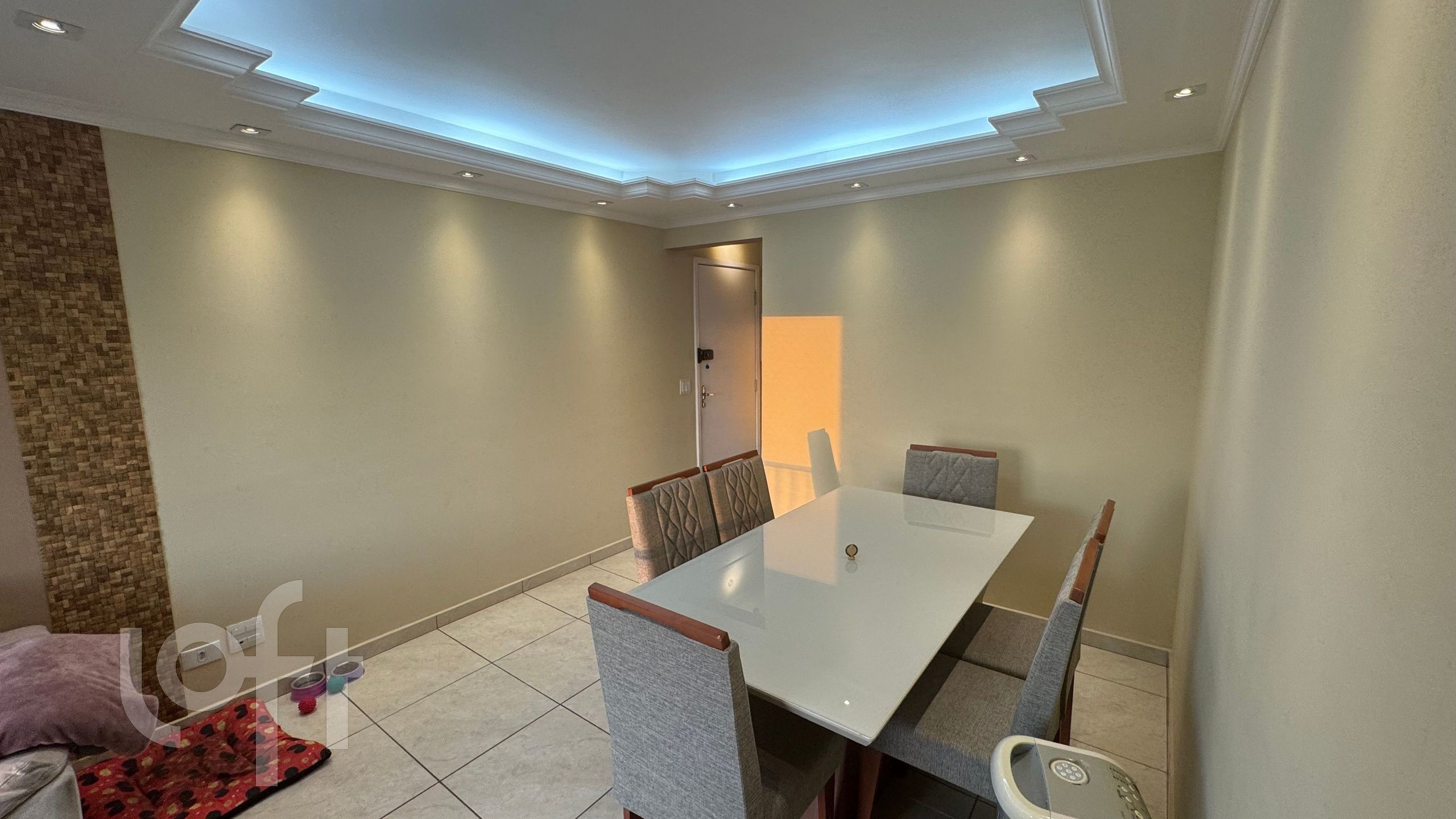 Apartamento à venda com 3 quartos, 73m² - Foto 4
