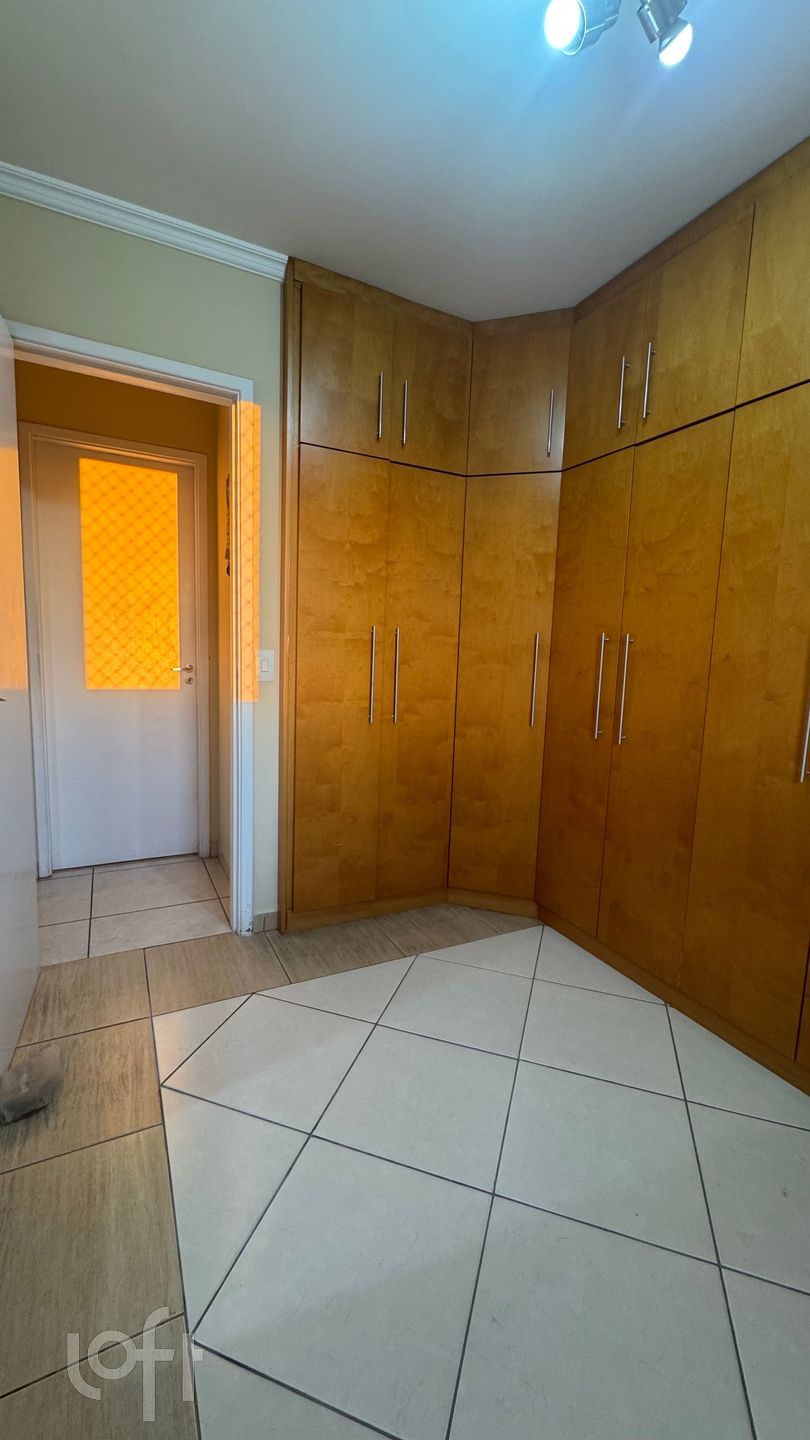 Apartamento à venda com 3 quartos, 73m² - Foto 16