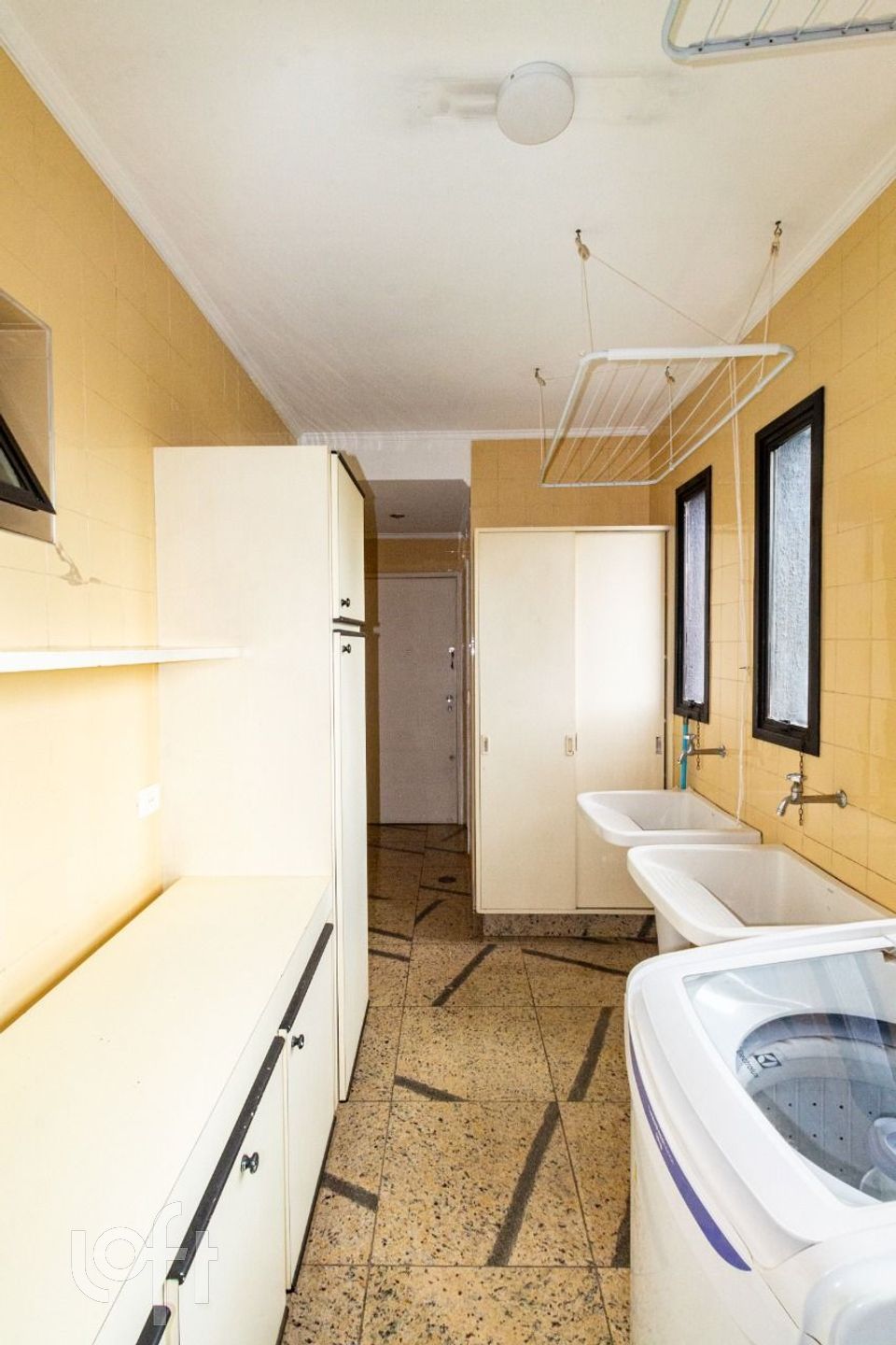 Apartamento à venda com 3 quartos, 186m² - Foto 11