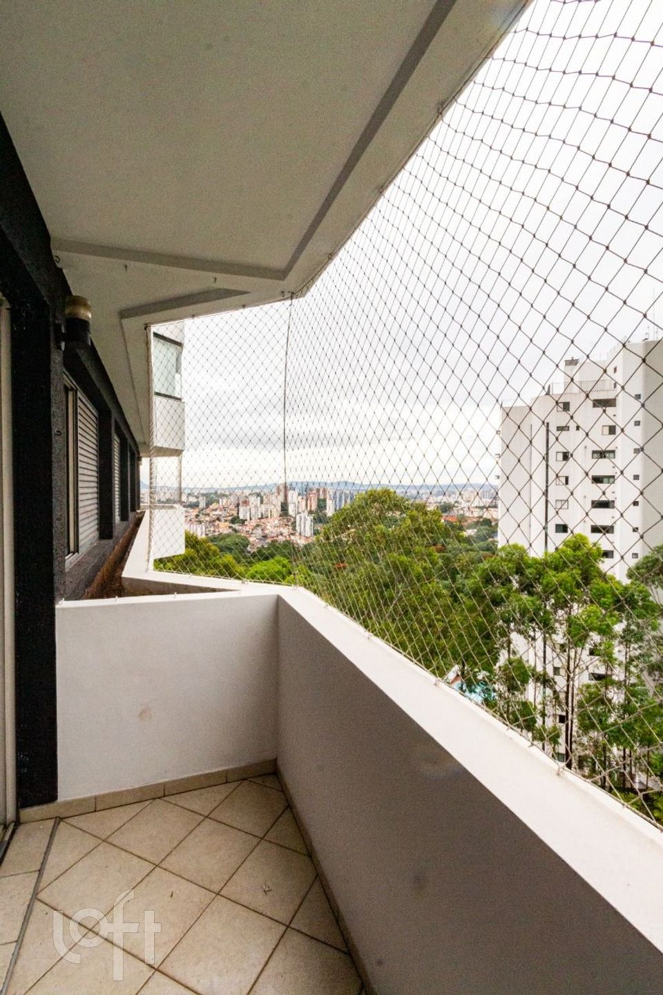 Apartamento à venda com 3 quartos, 186m² - Foto 29