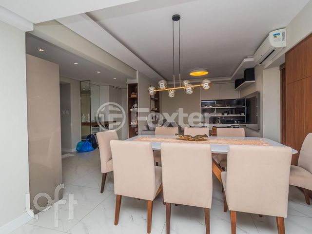 Apartamento com 109m², 3 dormitórios, 1 suíte, 1 vaga, Cristo Redentor em Porto Alegre