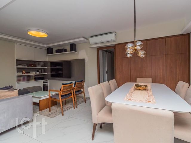 Apartamento com 109m², 3 dormitórios, 1 suíte, 1 vaga, Cristo Redentor em Porto Alegre