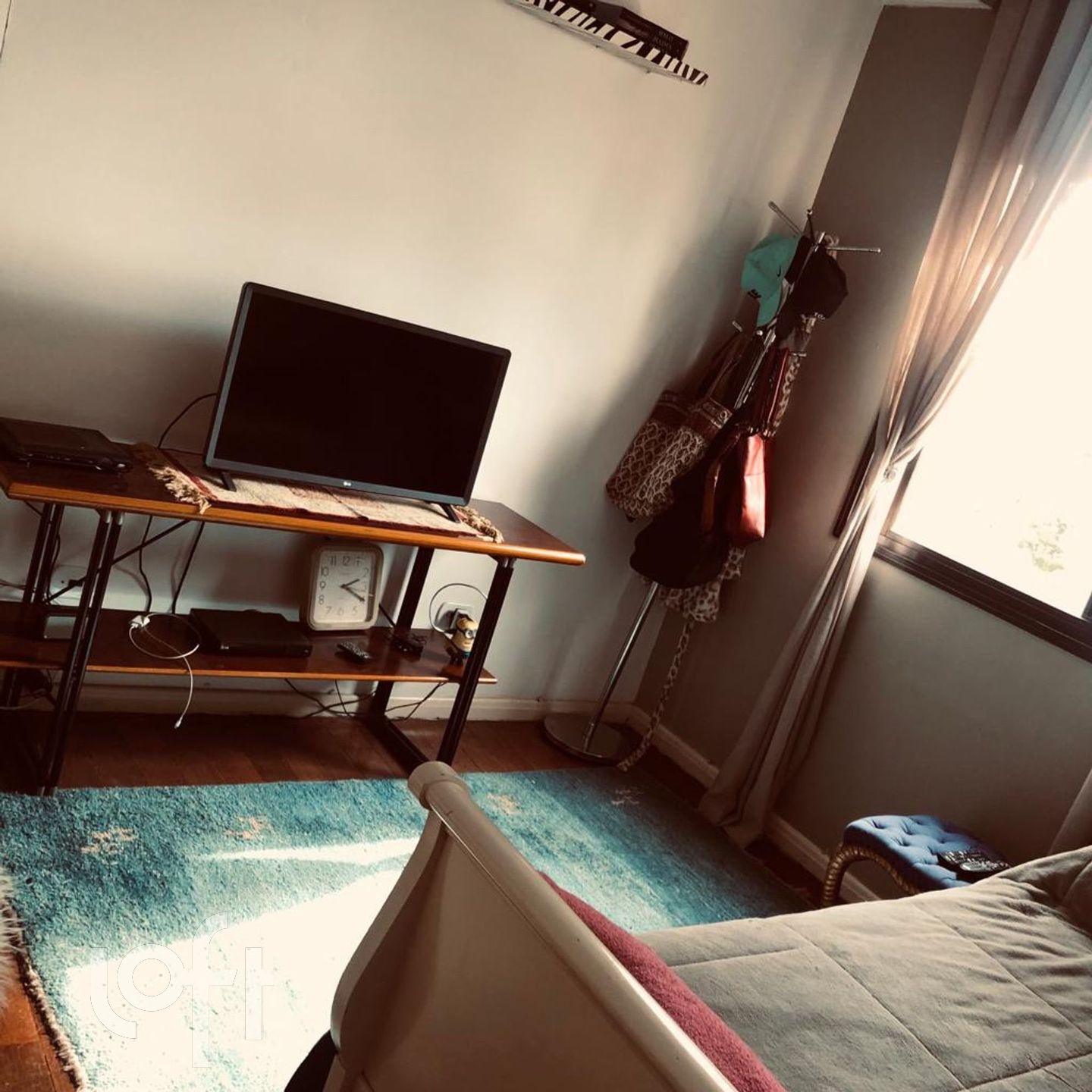 Apartamento à venda com 3 quartos, 150m² - Foto 2