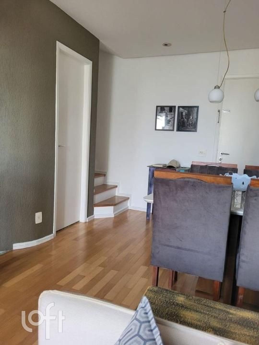 Apartamento à venda com 1 quarto, 50m² - Foto 2