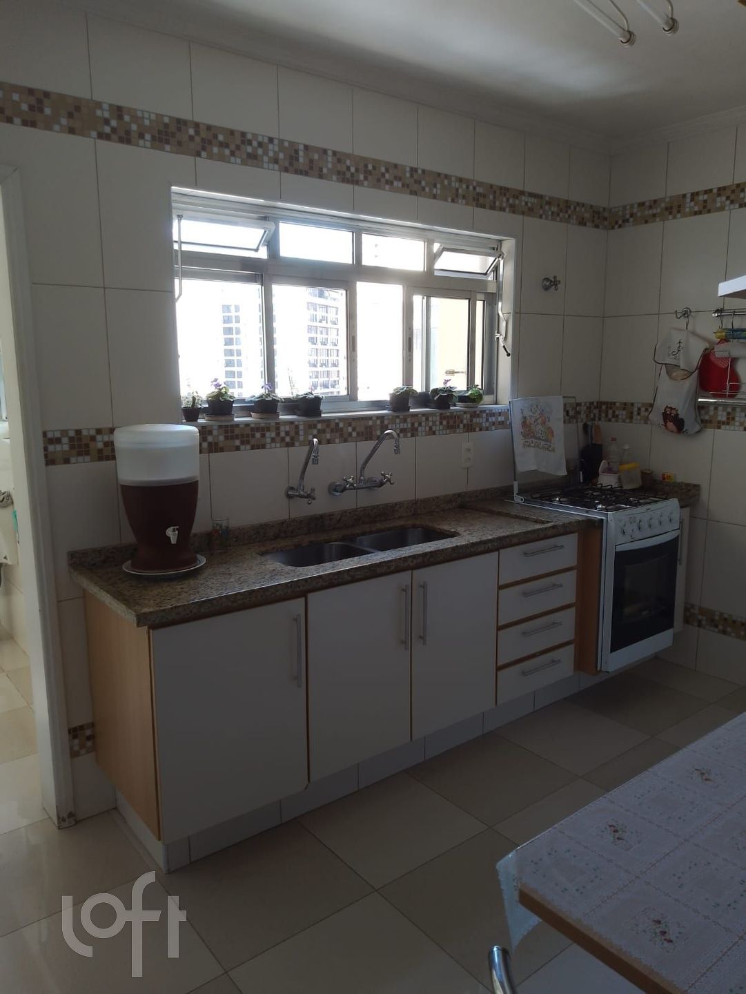 Apartamento à venda com 2 quartos, 95m² - Foto 12