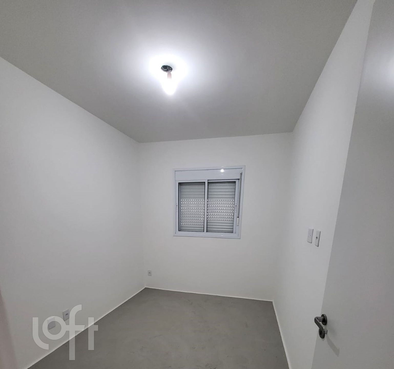 Apartamento à venda com 1 quarto, 45m² - Foto 2