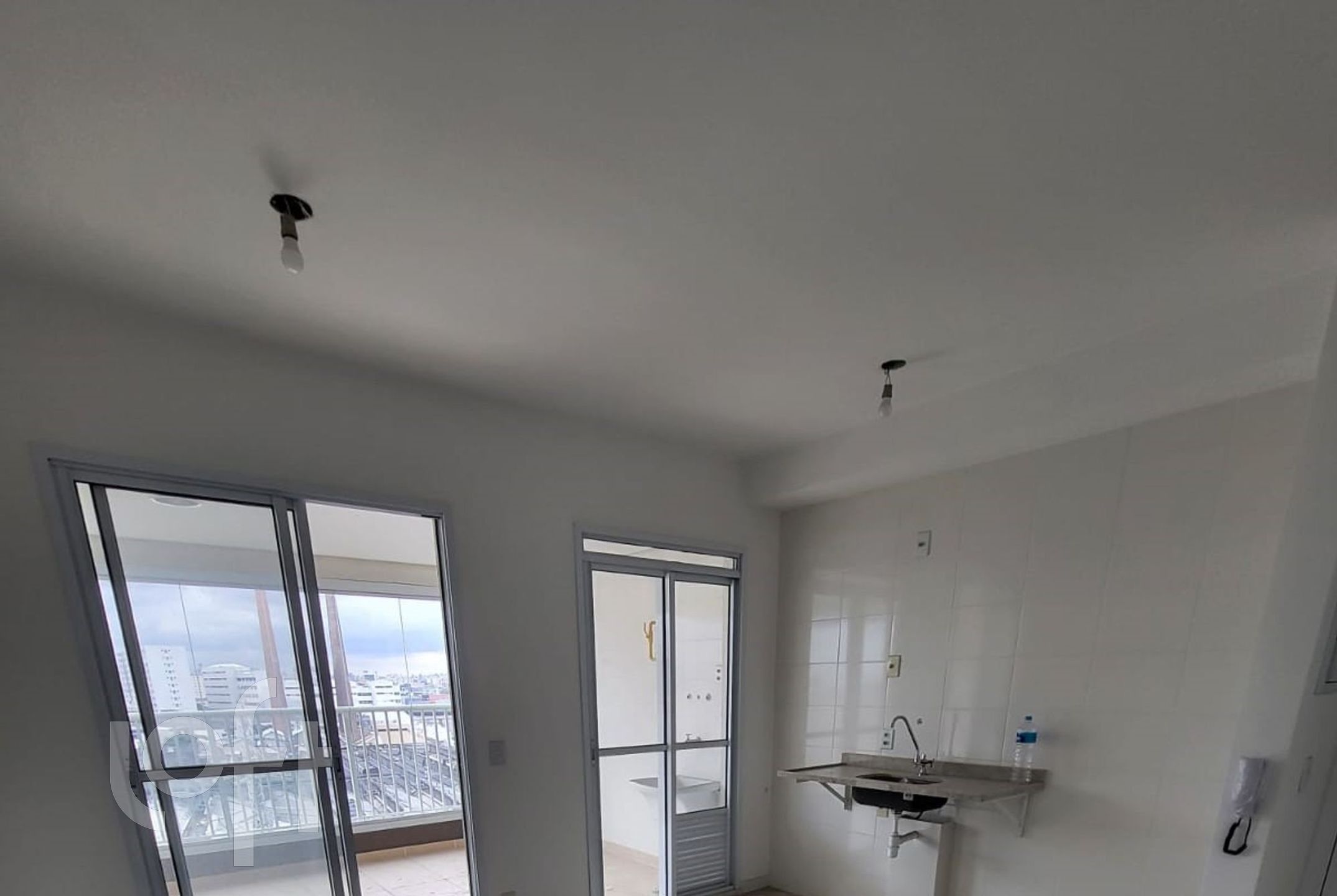 Apartamento à venda com 1 quarto, 45m² - Foto 5