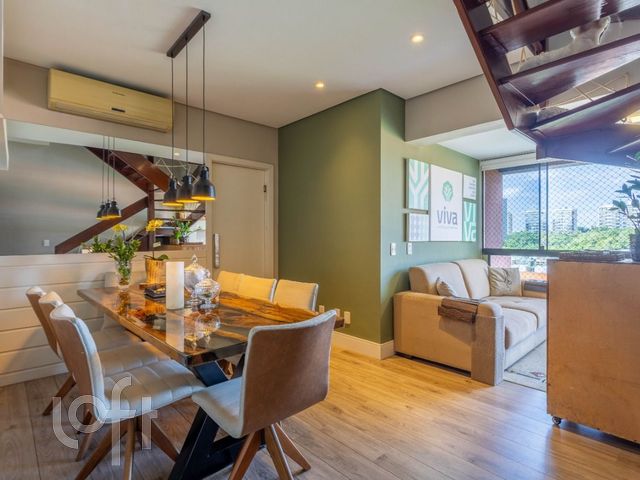 Apartamento com 167m², 2 dormitórios, 1 suíte, 2 vagas, Jardim Europa em Porto Alegre