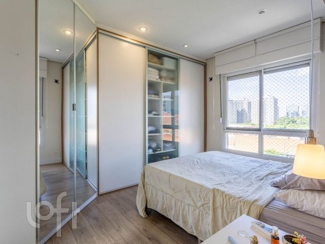 Apartamento com 167m², 2 dormitórios, 1 suíte, 2 vagas, Jardim Europa em Porto Alegre