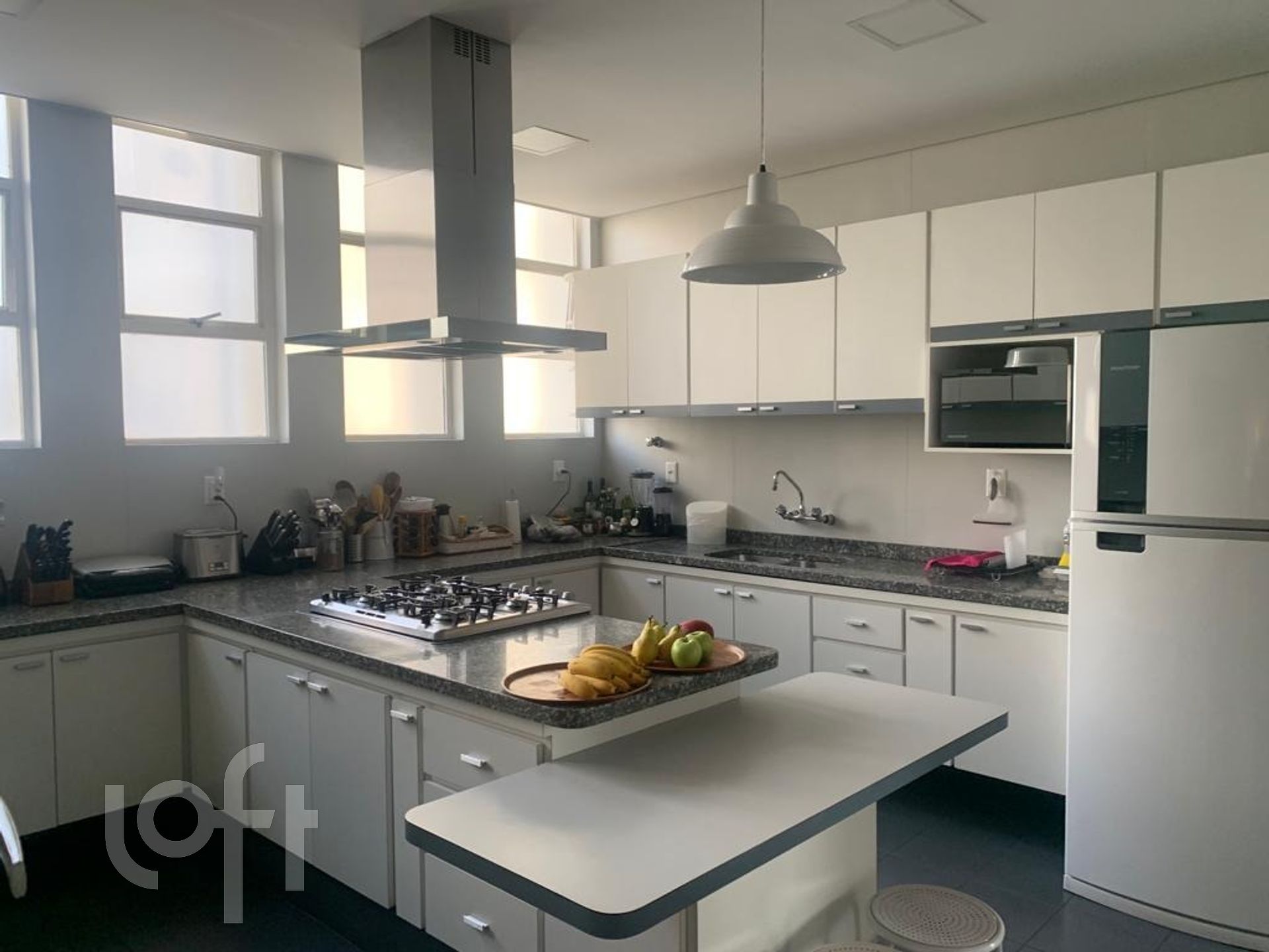 Apartamento à venda com 4 quartos, 395m² - Foto 6