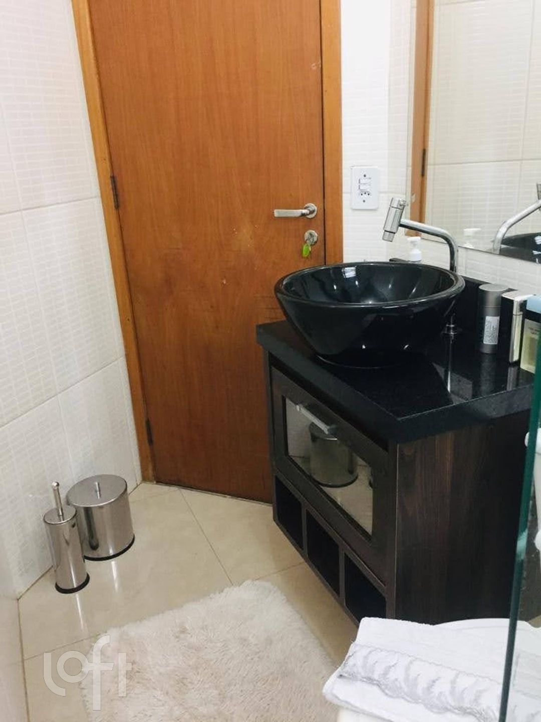 Apartamento à venda com 2 quartos, 64m² - Foto 4