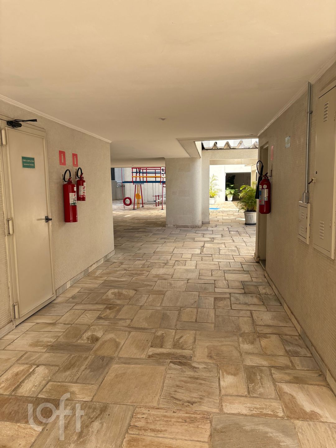 Imagem da propriedade PU1sjj6rn 9