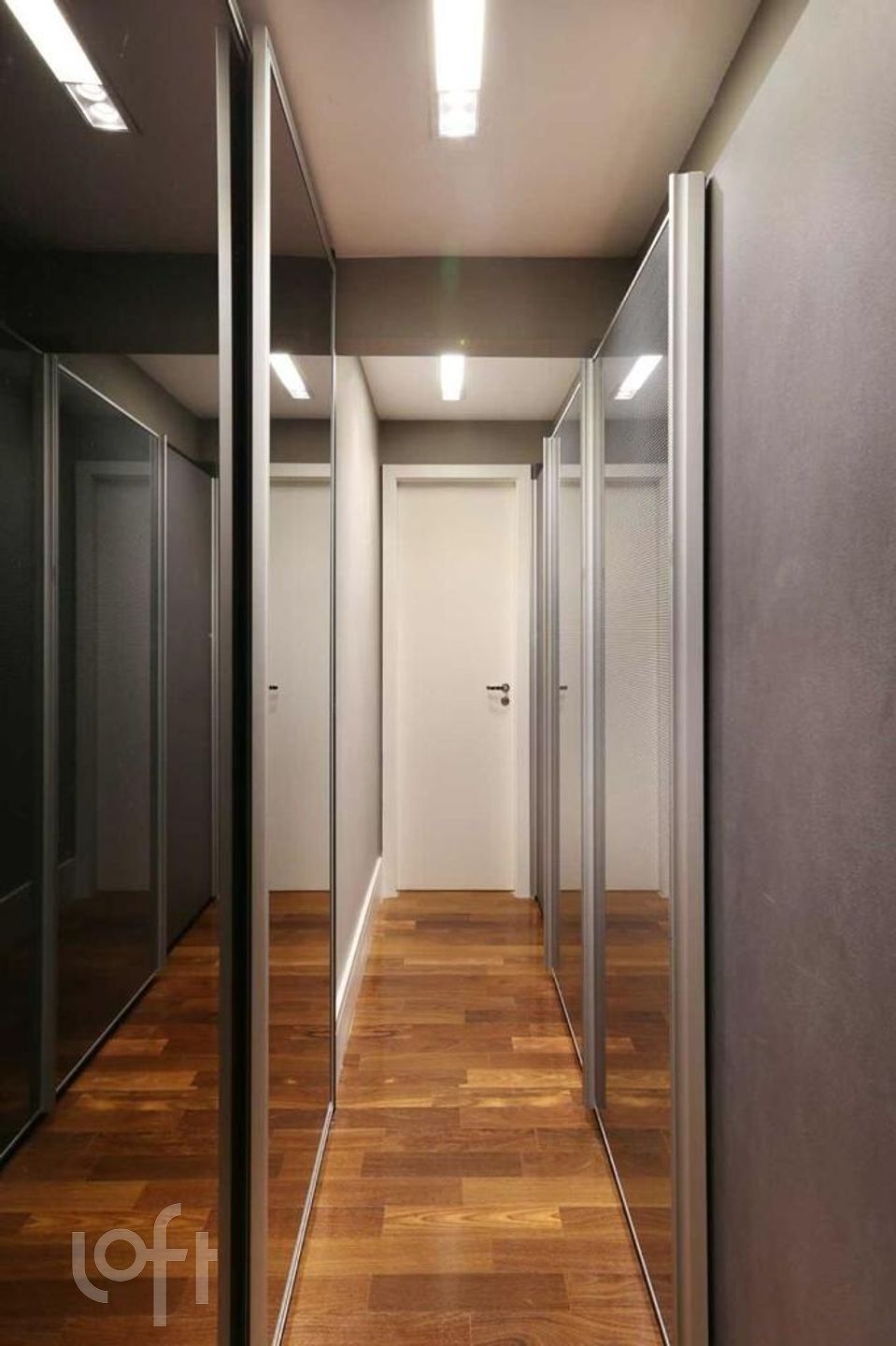 Apartamento à venda com 3 quartos, 210m² - Foto 20