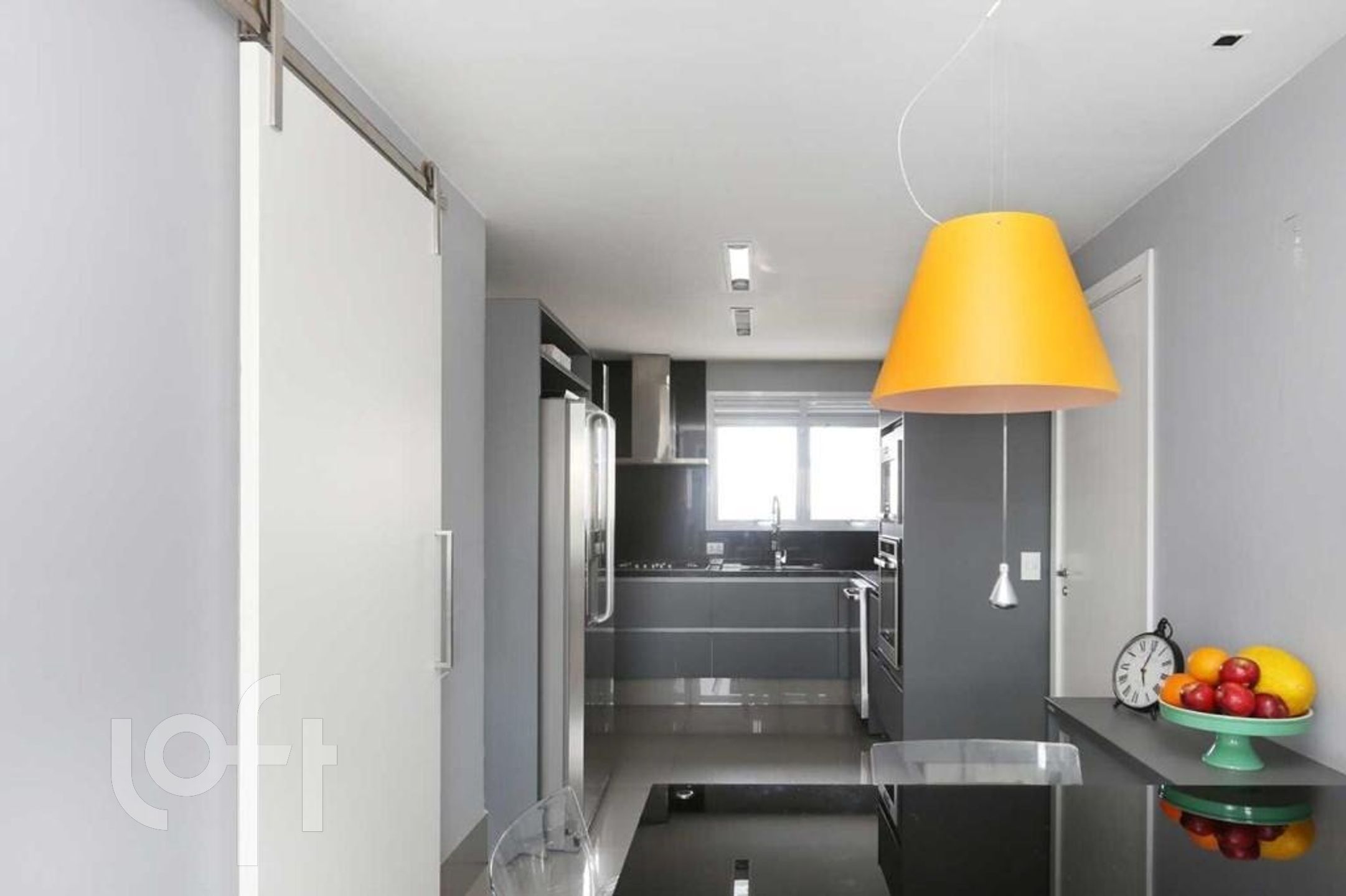 Apartamento à venda com 3 quartos, 210m² - Foto 17