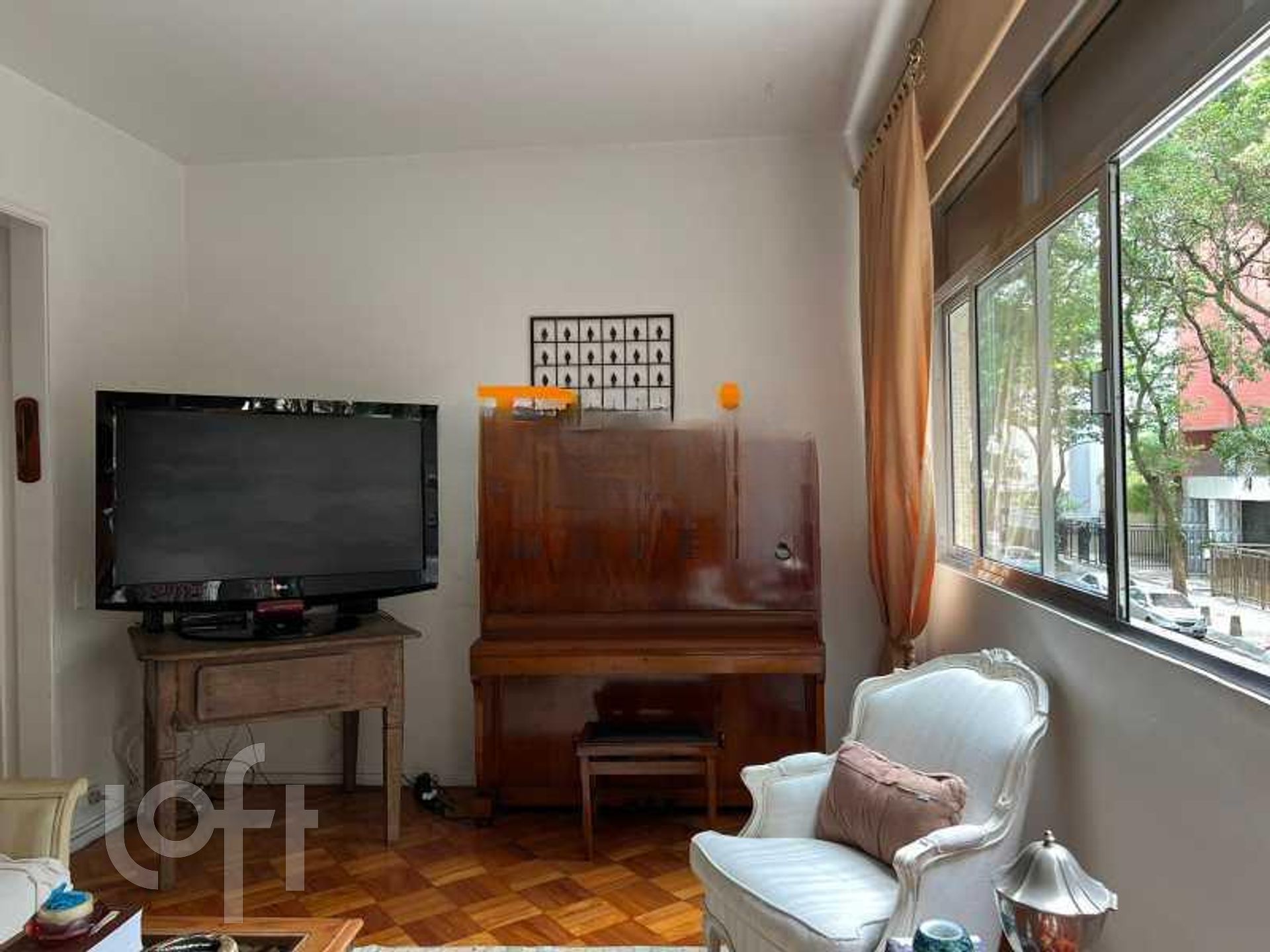 Apartamento à venda com 3 quartos, 137m² - Foto 4