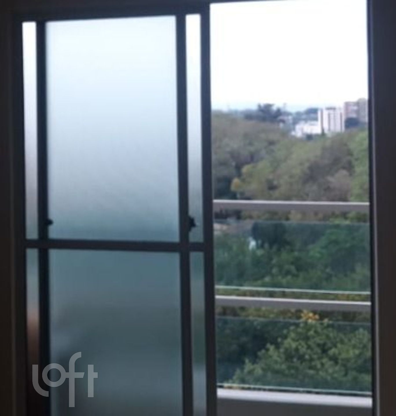 Apartamento à venda em Vila Morse com 75 m², 3 qua