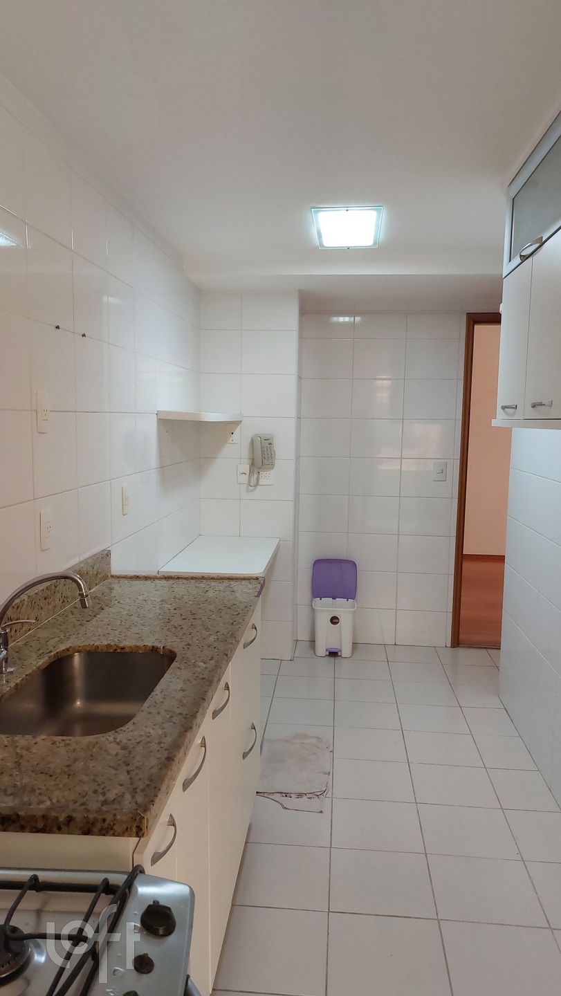 Apartamento à venda com 3 quartos, 99m² - Foto 8