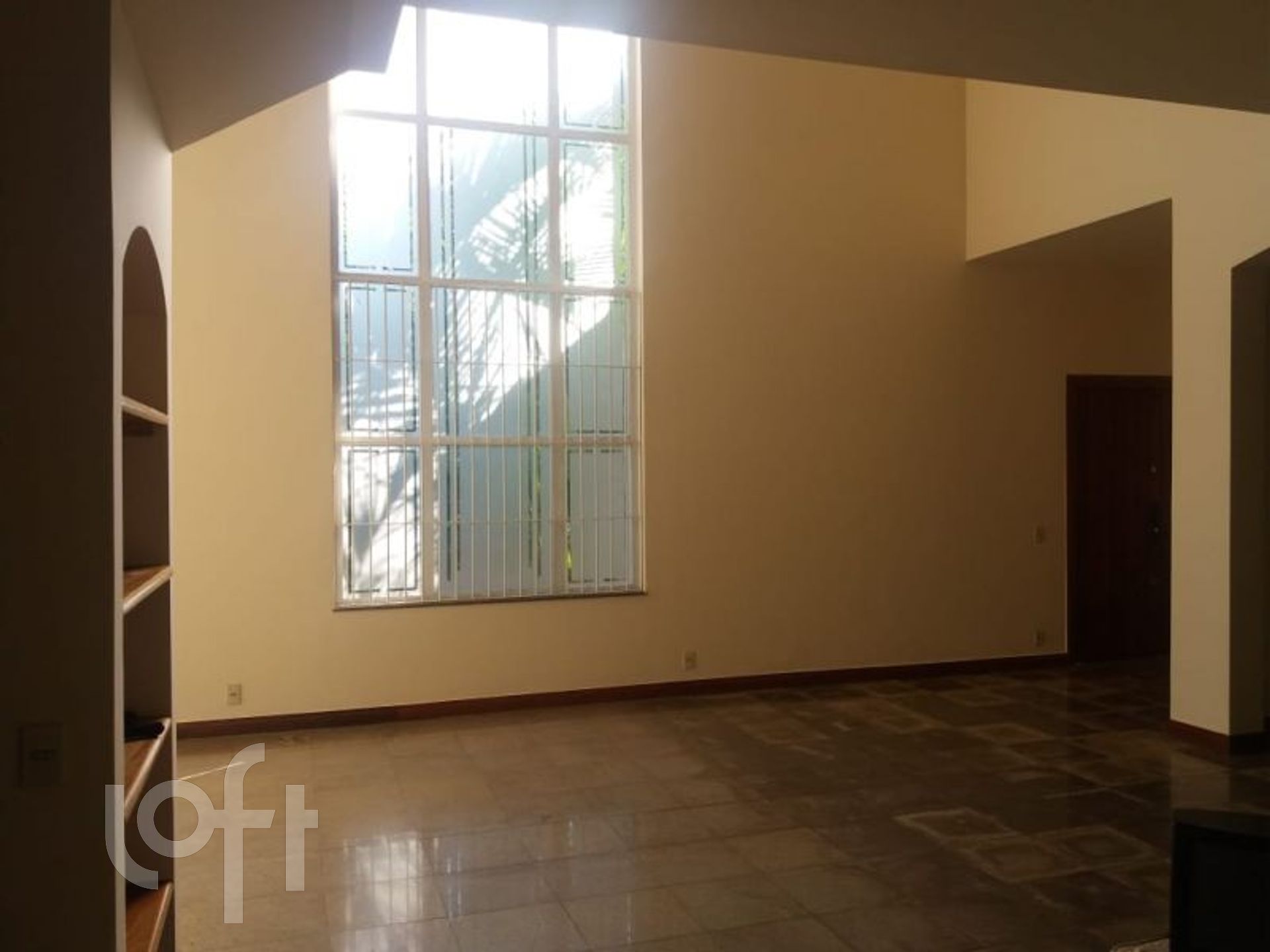 Casa à venda com 5 quartos, 620m² - Foto 11