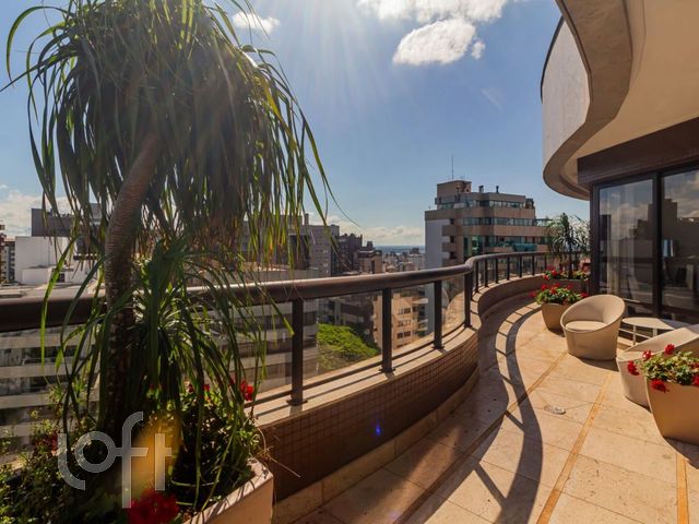 Apartamento com 488m², 4 dormitórios, 3 suítes, 4 vagas, Bela Vista em Porto Alegre