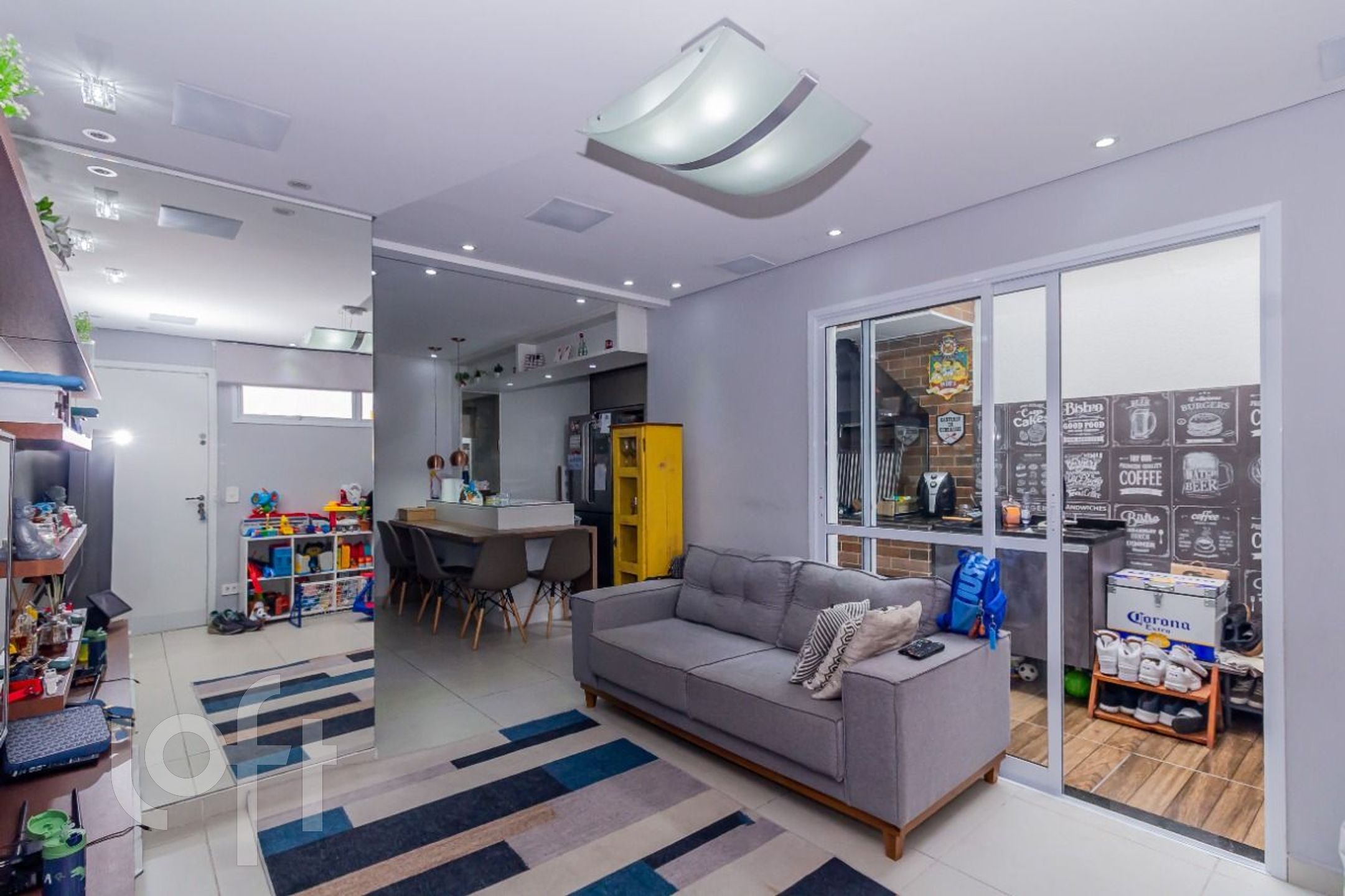 Apartamento à venda em São Lucas com 82 m², 2 quar