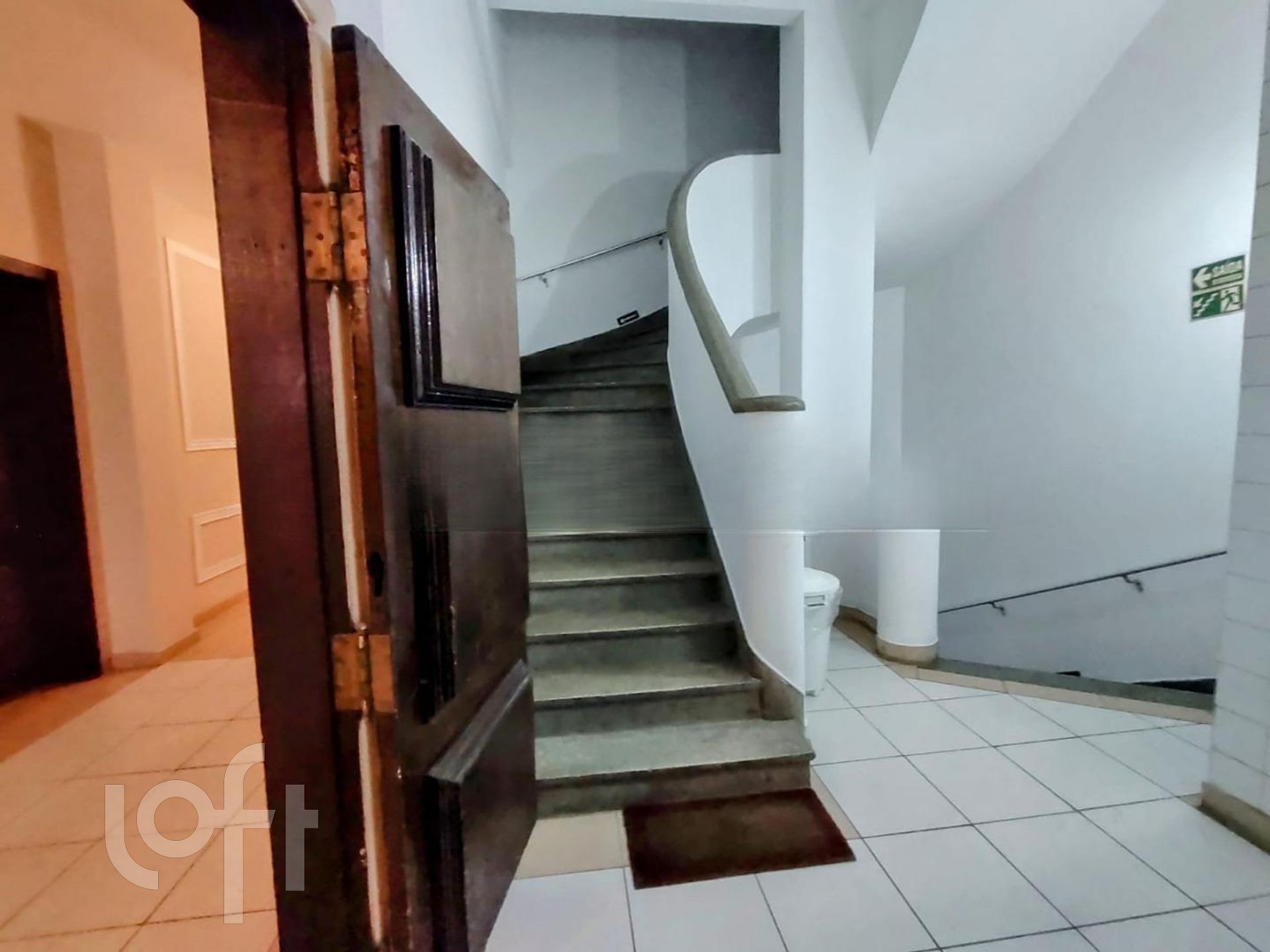 Apartamento à venda com 3 quartos, 220m² - Foto 14