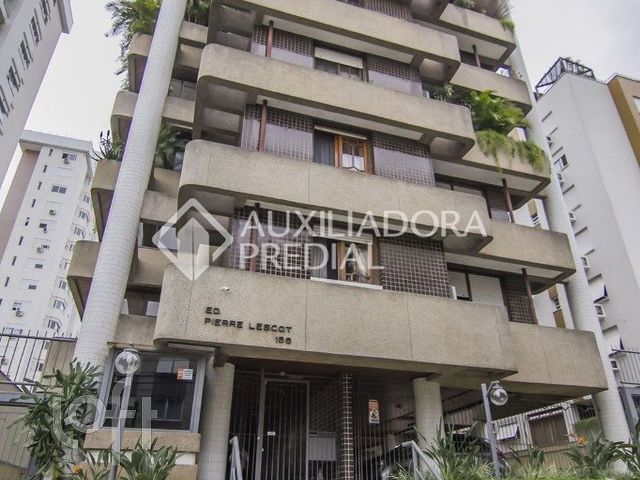 Apartamento com 296m², 3 dormitórios, 1 suíte, 3 vagas, São João em Porto Alegre