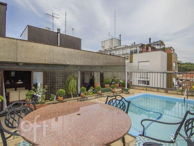 Apartamento com 296m², 3 dormitórios, 1 suíte, 3 vagas, São João em Porto Alegre