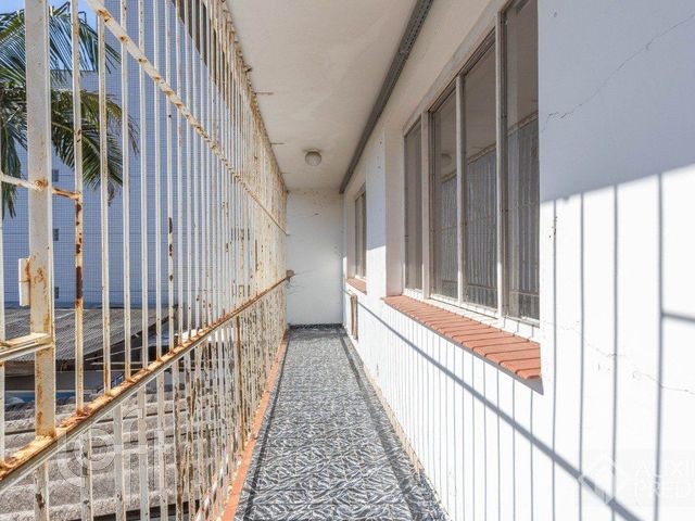 Casa com 280m², 3 dormitórios, 1 suíte, 2 vagas, Cristo Redentor em Porto Alegre