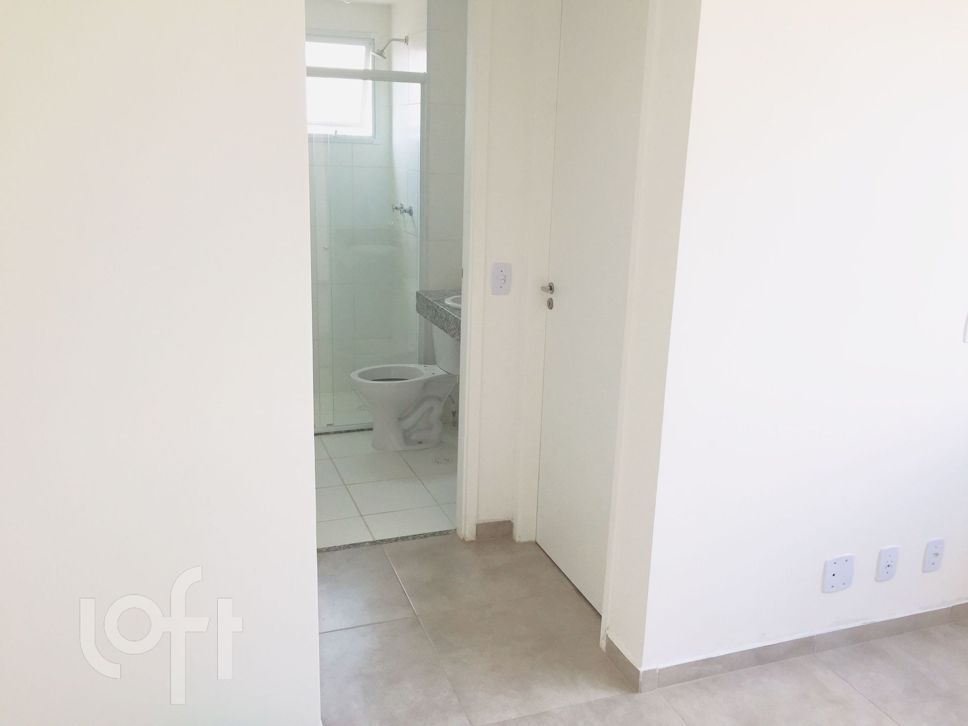 Apartamento à venda com 2 quartos, 44m² - Foto 3