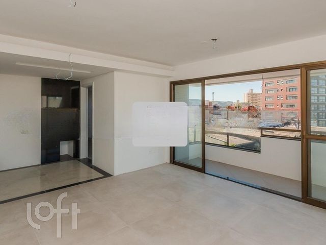 Apartamento com 123m², 3 dormitórios, 1 suíte, 2 vagas, Petrópolis em Porto Alegre