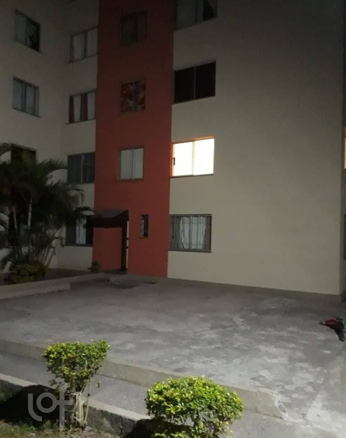 Apartamento à venda com 2 quartos, 40m² - Foto 6