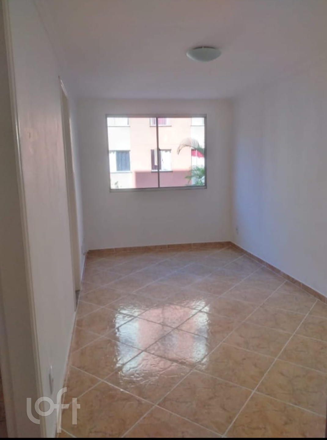 Apartamento à venda com 2 quartos, 40m² - Foto 2