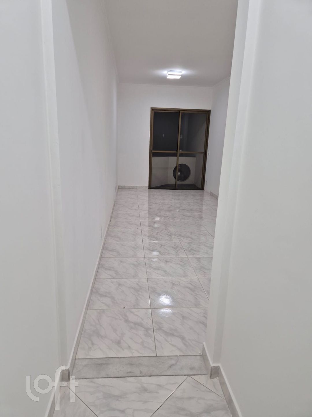 Apartamento à venda com 3 quartos, 74m² - Foto 4