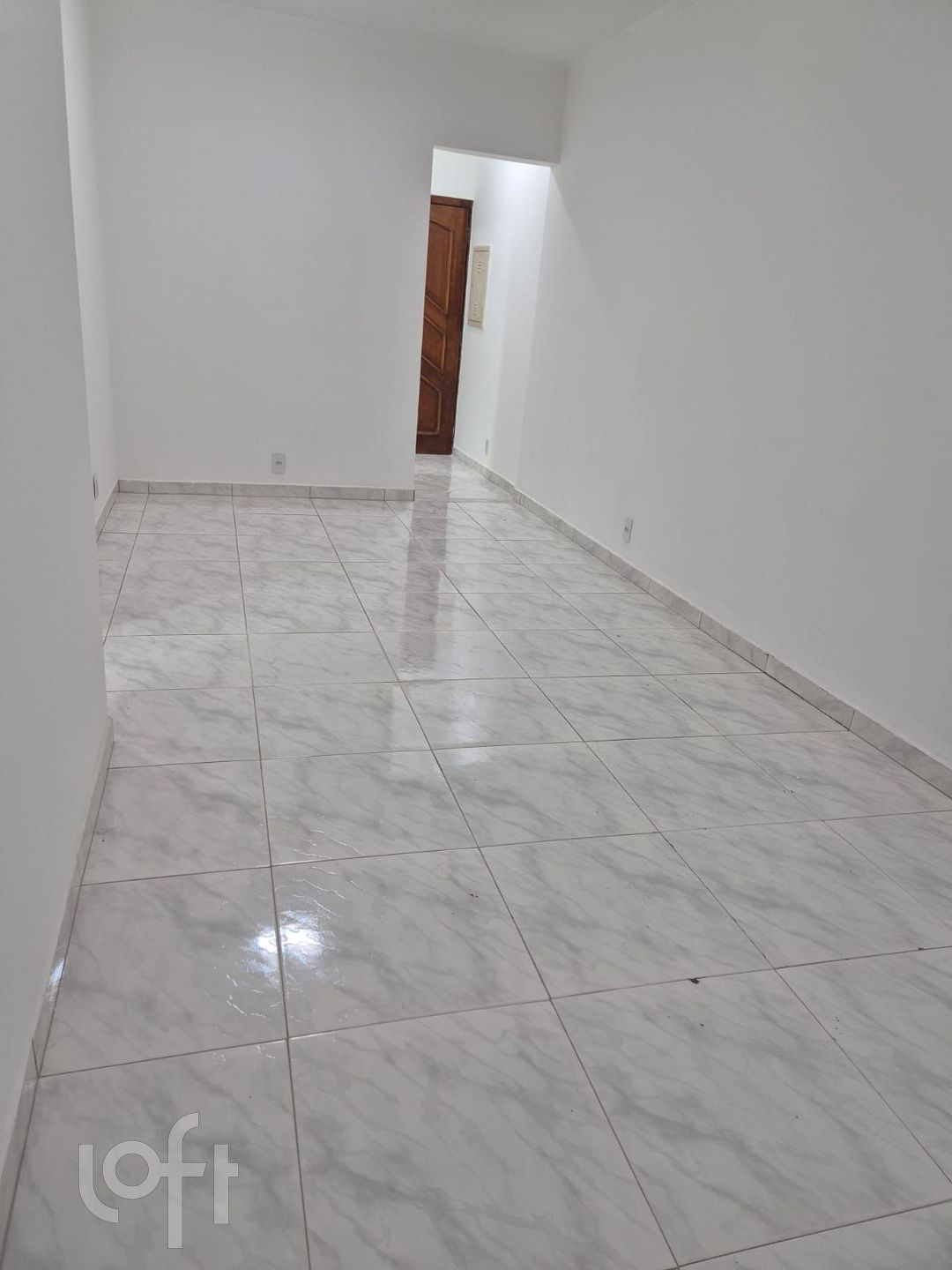 Apartamento à venda com 3 quartos, 74m² - Foto 3