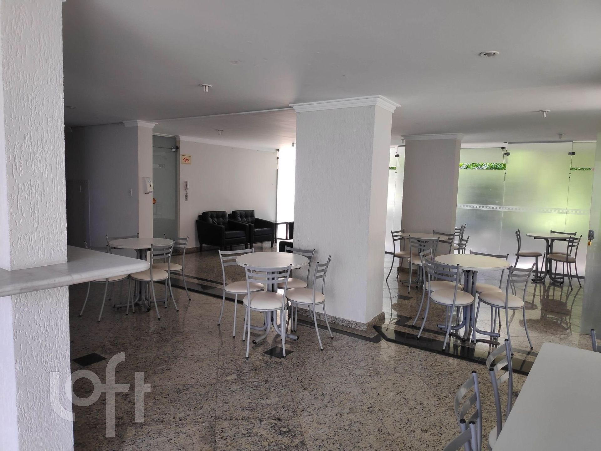 Apartamento à venda com 3 quartos, 86m² - Foto 18