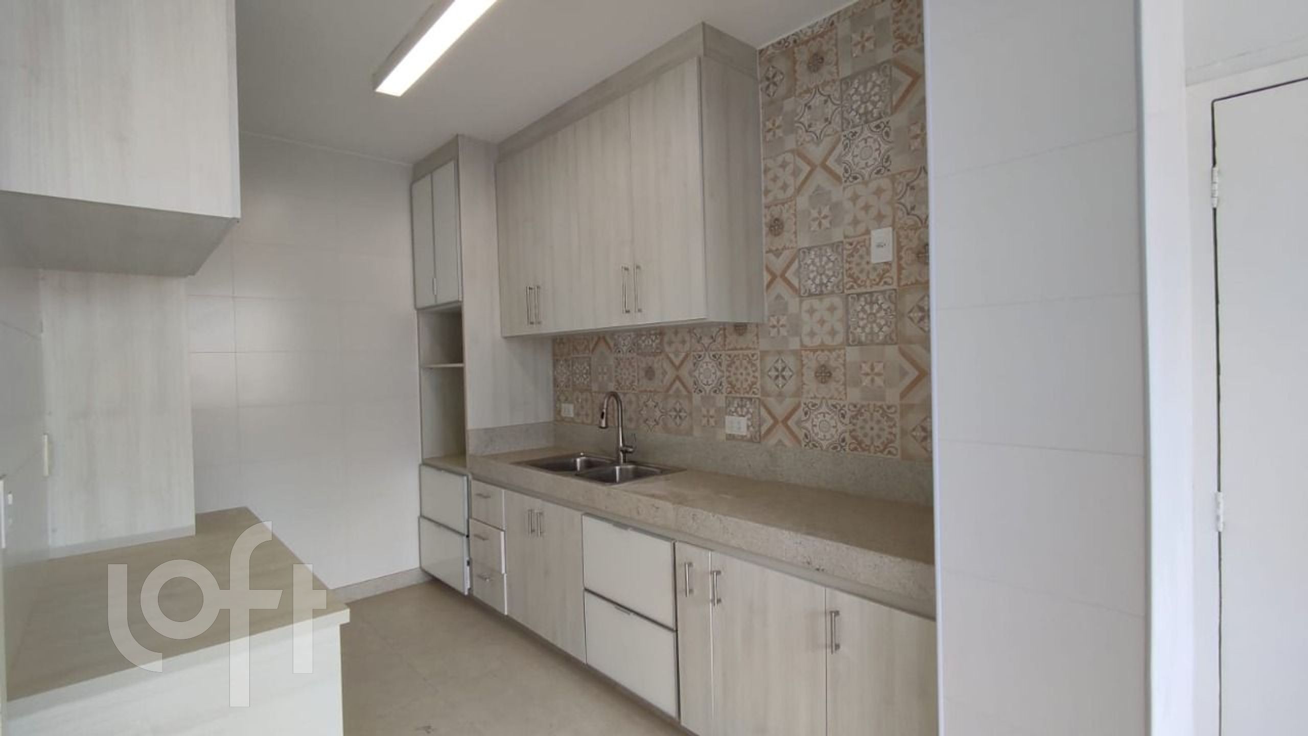 Apartamento à venda com 4 quartos, 170m² - Foto 15