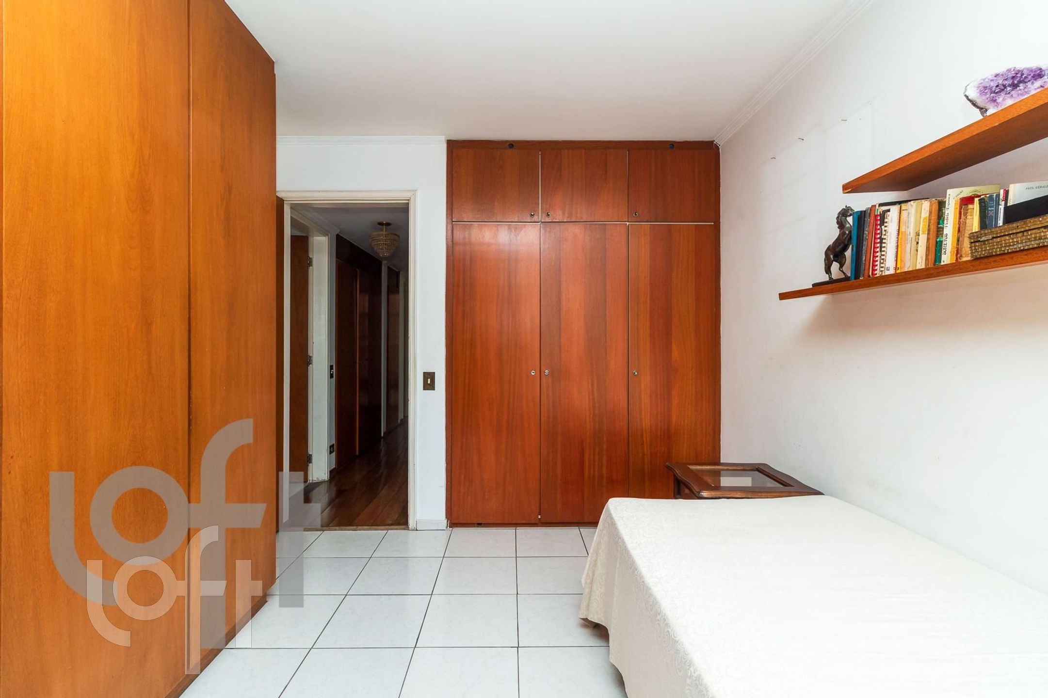 Apartamento à venda com 4 quartos, 170m² - Foto 17