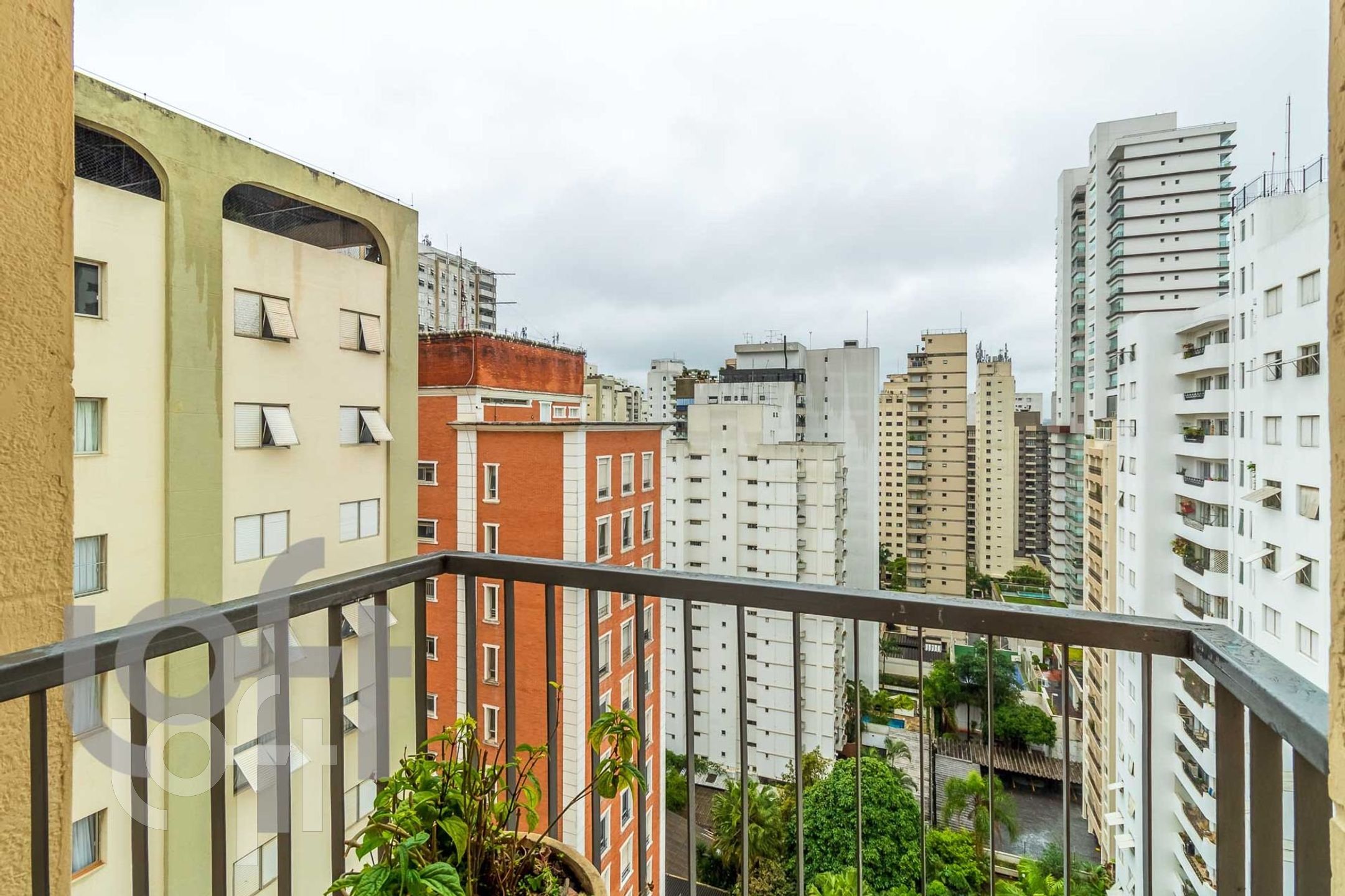 Apartamento à venda com 4 quartos, 170m² - Foto 12