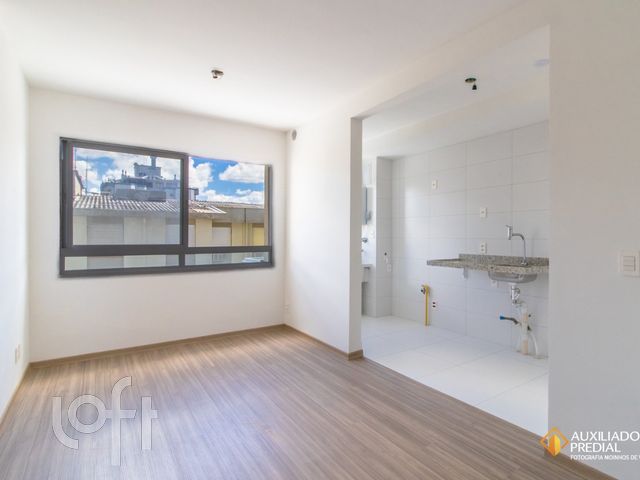 Apartamento com 56m², 2 dormitórios, 1 suíte, 1 vaga, Cristo Redentor em Porto Alegre