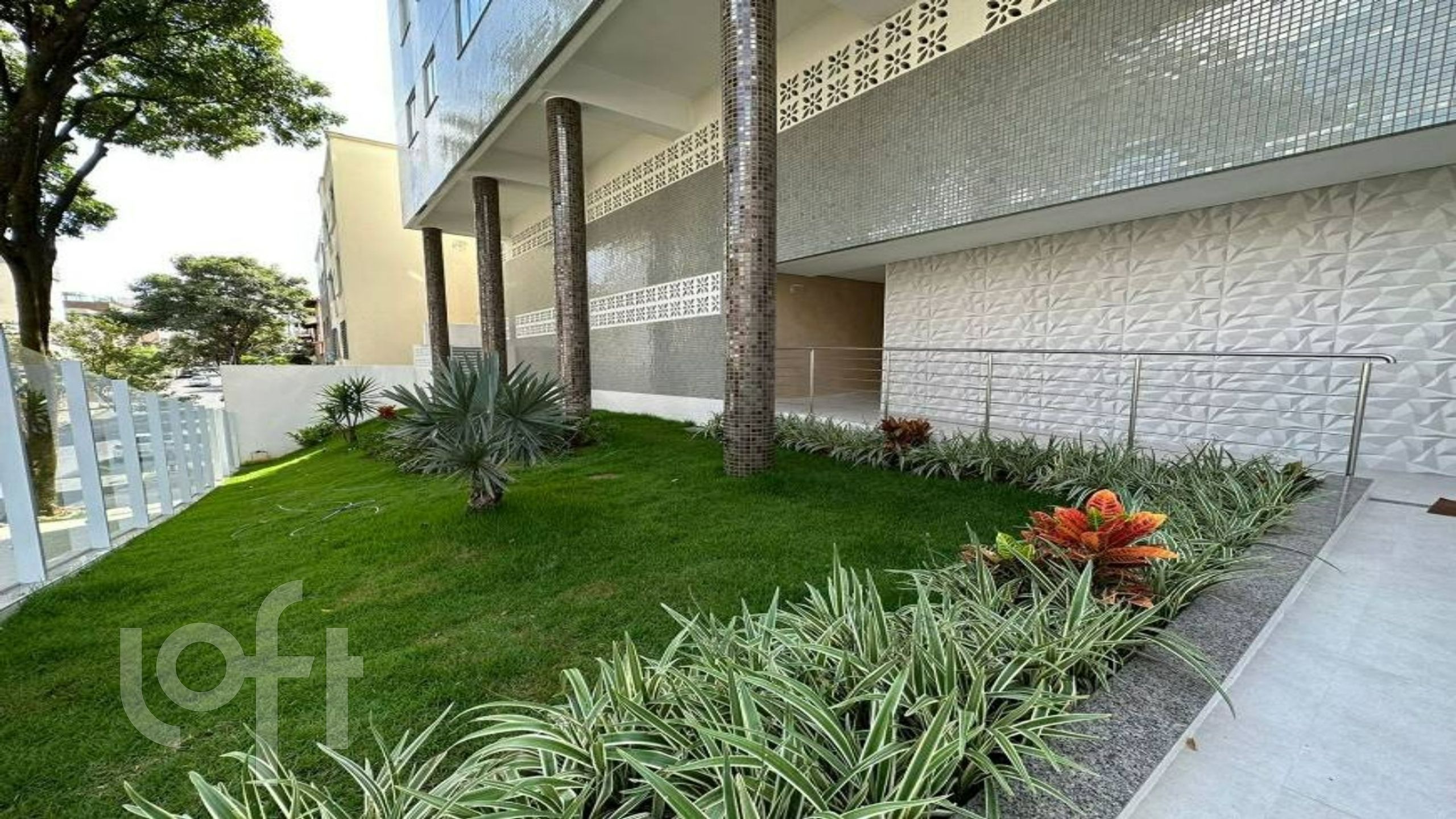 Apartamento à venda com 3 quartos, 86m² - Foto 14