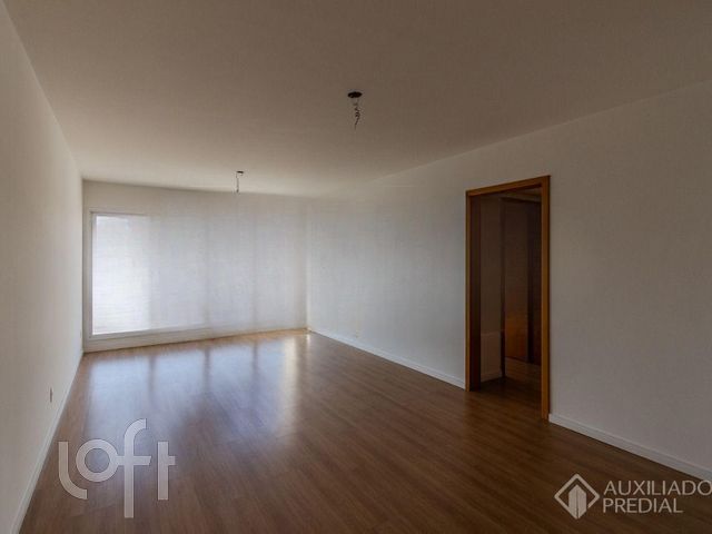Apartamento com 89m², 3 dormitórios, 1 suíte, 2 vagas, Chácara das Pedras em Porto Alegre