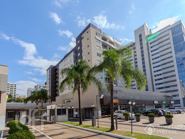 Apartamento com 89m², 3 dormitórios, 1 suíte, 2 vagas, Chácara das Pedras em Porto Alegre