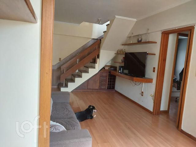 Apartamento com 155m², 3 dormitórios, 1 suíte, 3 vagas, São João em Porto Alegre