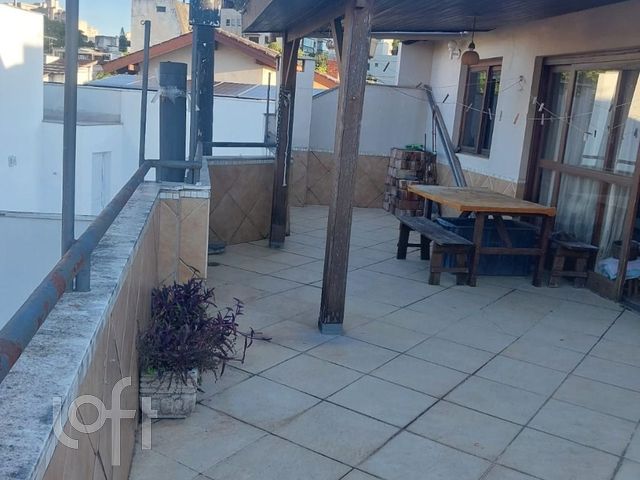 Apartamento com 155m², 3 dormitórios, 1 suíte, 3 vagas, São João em Porto Alegre