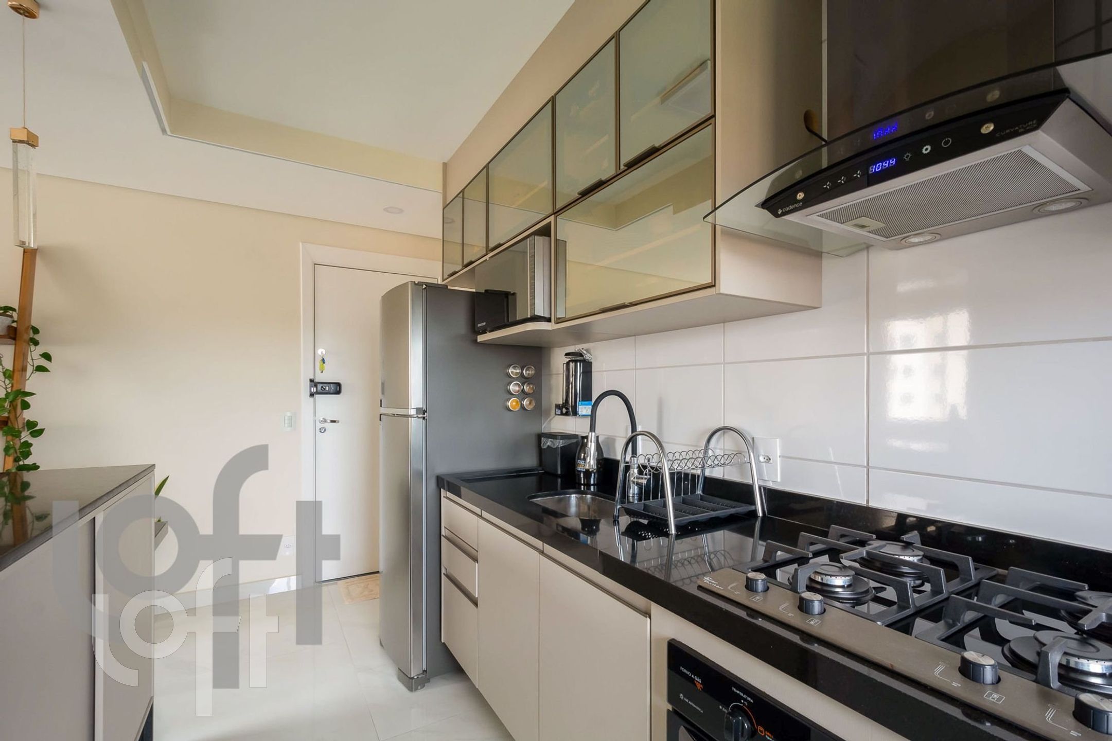 Apartamento à venda com 2 quartos, 42m² - Foto 15