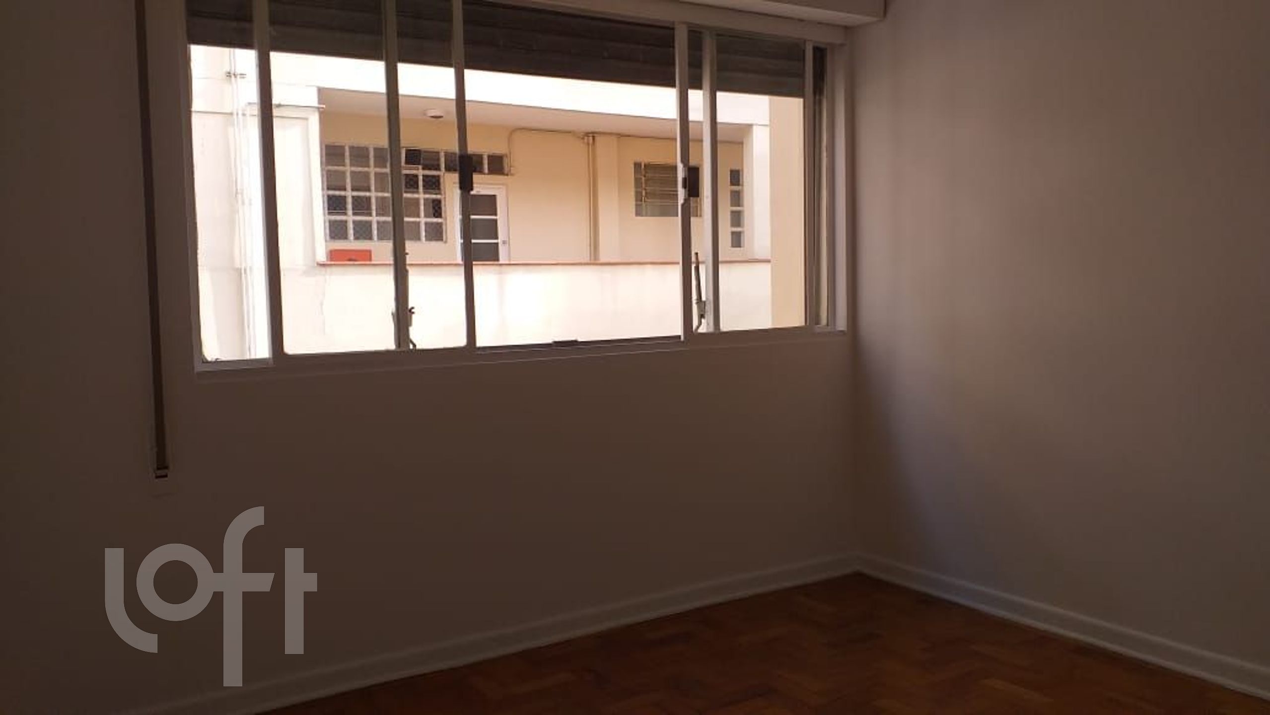 Apartamento à venda com 3 quartos, 186m² - Foto 4