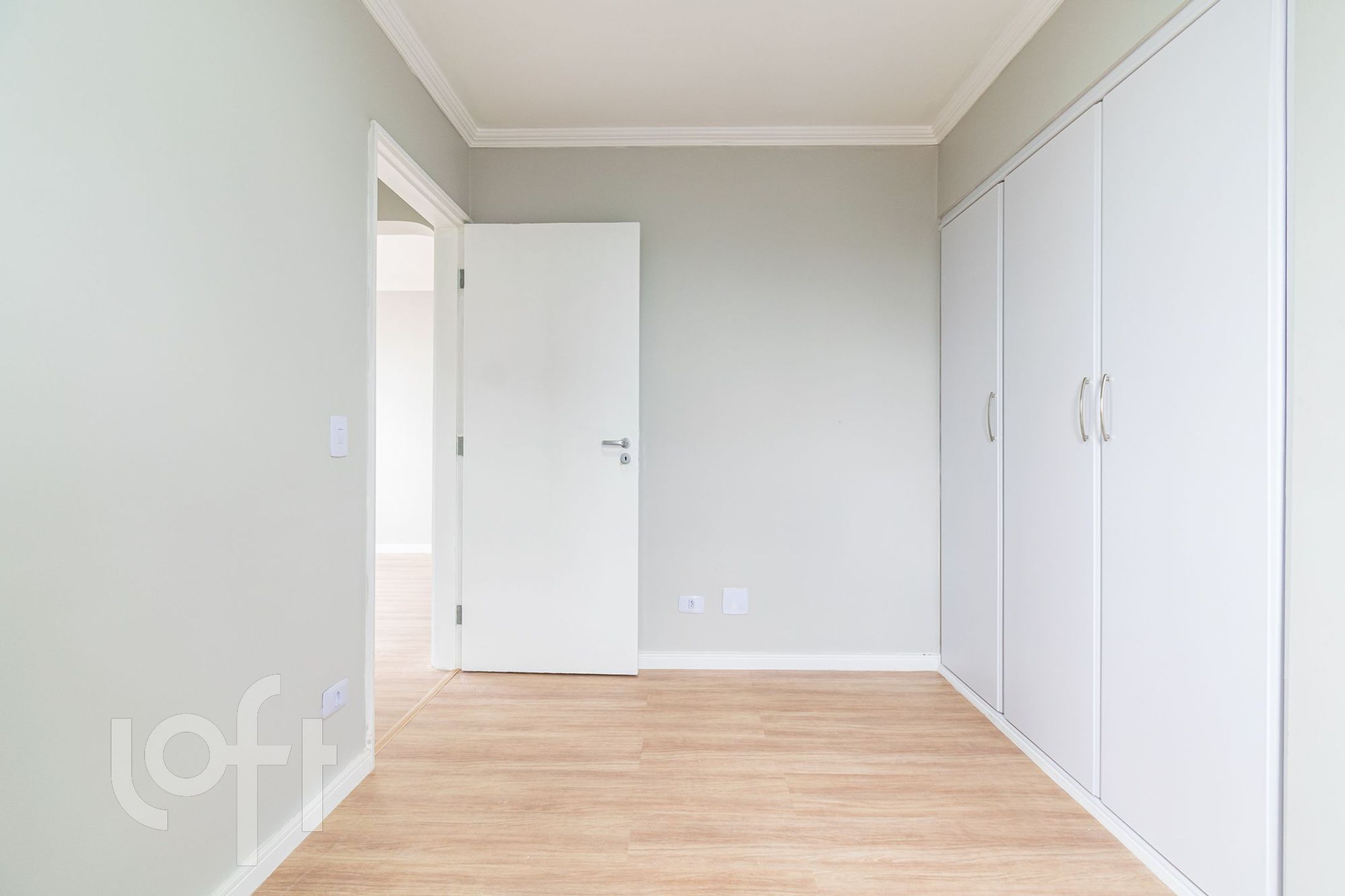 Apartamento à venda com 2 quartos, 65m² - Foto 6