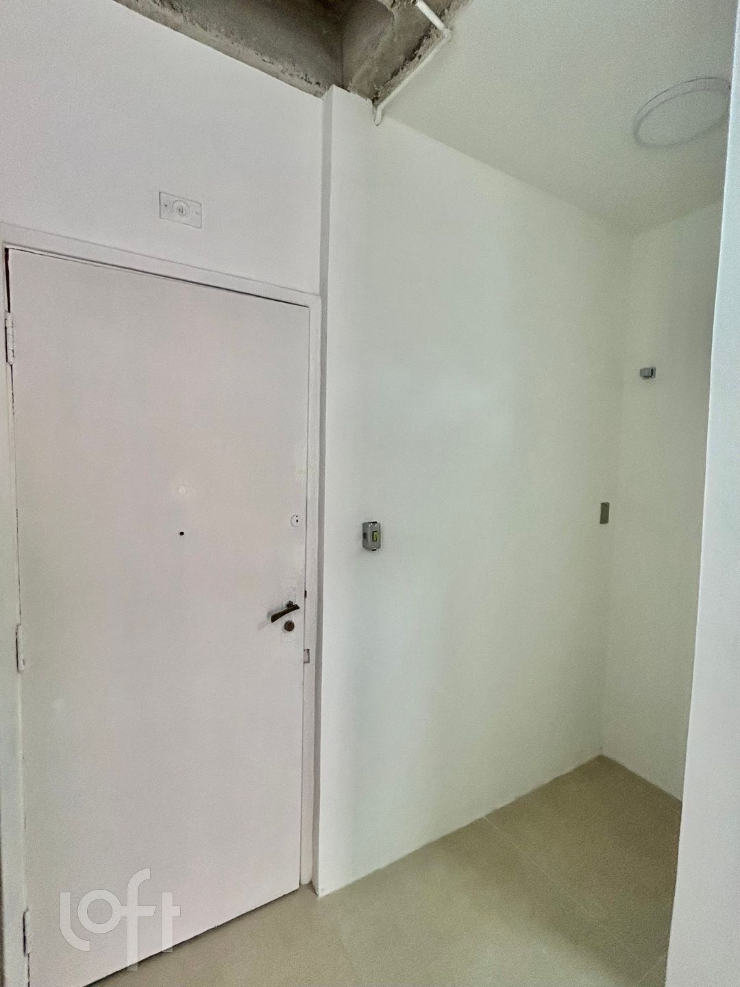 Apartamento à venda com 1 quarto, 29m² - Foto 9